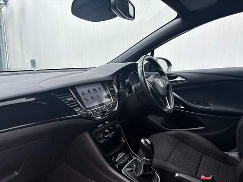 Vauxhall Astra 1.4i Turbo SRi Nav Hatchback 5dr Petrol Manual Euro 6 (150 ps) - U616