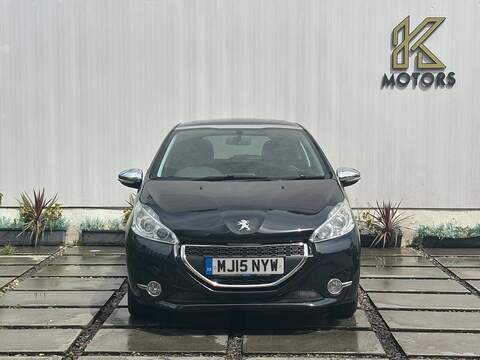 Peugeot 208 1.2 VTi PureTech Style Hatchback 3dr Petrol Manual Euro 6 (82 ps) - U623