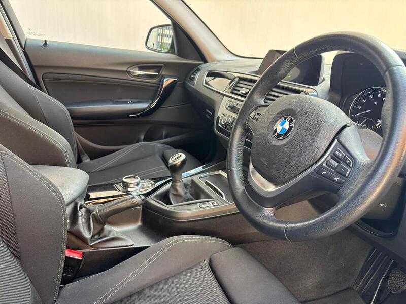 BMW 1 Series 1.5 118i Sport Hatchback 5dr Petrol Manual Euro 6 (s/s) (136 ps) - U624