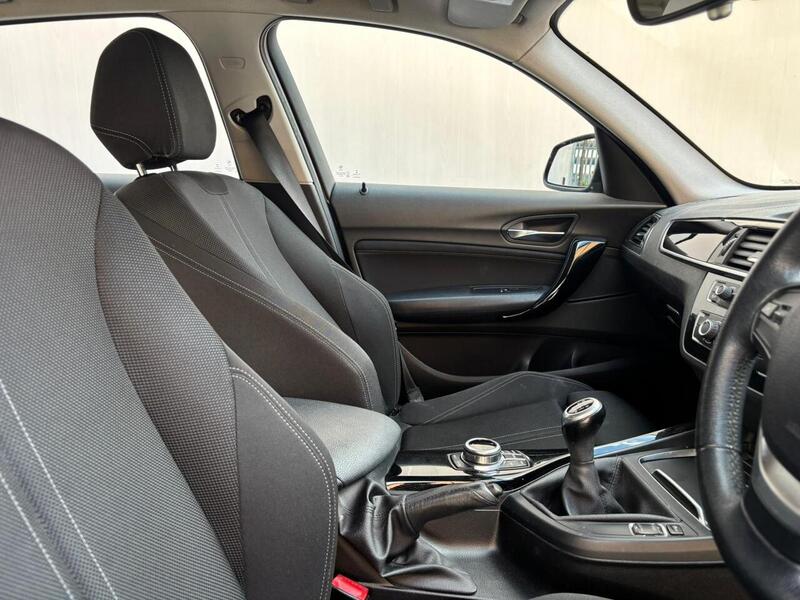 BMW 1 Series 1.5 118i Sport Hatchback 5dr Petrol Manual Euro 6 (s/s) (136 ps) - U624