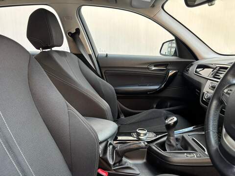 BMW 1 Series 1.5 118i Sport Hatchback 5dr Petrol Manual Euro 6 (s/s) (136 ps) - U624
