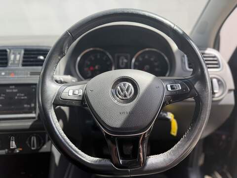 Volkswagen Polo 1.2 TSI BlueMotion Tech SE Hatchback 5dr Petrol Manual Euro 6 (s/s) (90 ps) - U626