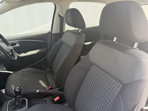 Volkswagen Polo 1.2 TSI BlueMotion Tech SE Hatchback 5dr Petrol Manual Euro 6 (s/s) (90 ps) - U626