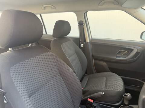 Skoda Fabia 1.4 MPI SE Hatchback 5dr Petrol Manual Euro 5 (86 bhp) - U638
