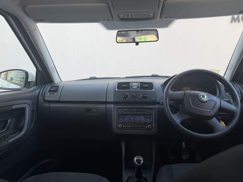 Skoda Fabia 1.4 MPI SE Hatchback 5dr Petrol Manual Euro 5 (86 bhp) - U638
