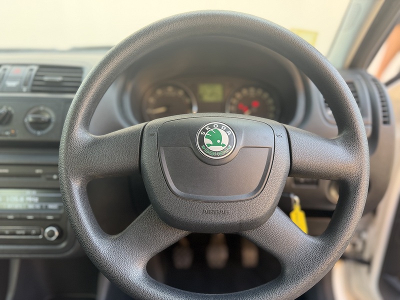 Skoda Fabia 1.4 MPI SE Hatchback 5dr Petrol Manual Euro 5 (86 bhp) - U638