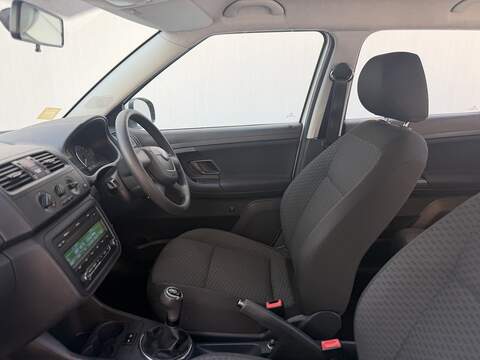 Skoda Fabia 1.4 MPI SE Hatchback 5dr Petrol Manual Euro 5 (86 bhp) - U638