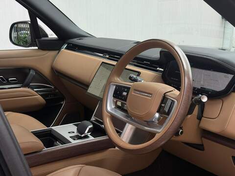 Land Rover Range Rover 3.0 D350 MHEV Autobiography SUV 5dr Diesel Auto 4WD Euro 6 (s/s) (350 ps) - U650
