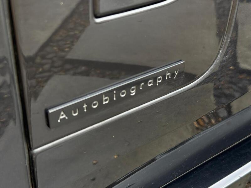 Land Rover Range Rover 3.0 D350 MHEV Autobiography SUV 5dr Diesel Auto 4WD Euro 6 (s/s) (350 ps) - U650