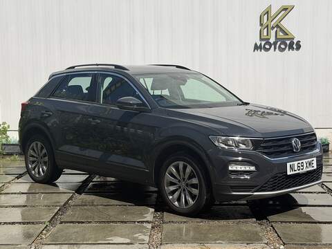 Volkswagen T-Roc 3.0 TDI V6 BlueMotion Tech R-Line SUV 5dr Diesel Tiptronic 4WD Euro 6 (s/s) (262 ps)