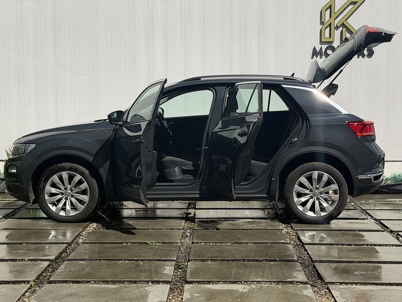 Volkswagen T-Roc 1.6 TDI SE SUV 5dr Diesel Manual Euro 6 (s/s) (115 ps) - U652