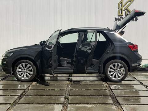 Volkswagen T-Roc 1.6 TDI SE SUV 5dr Diesel Manual Euro 6 (s/s) (115 ps) - U652
