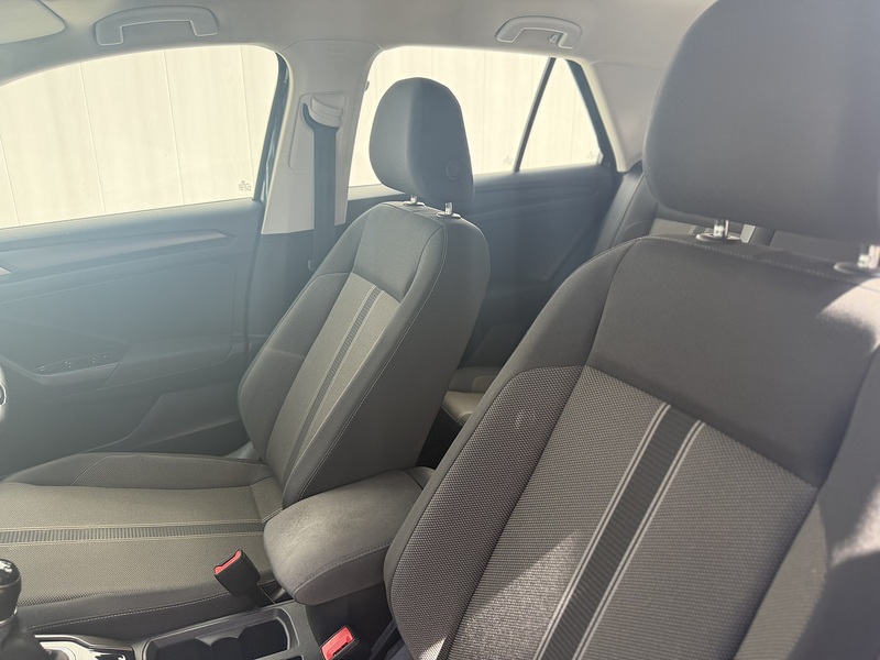 Volkswagen T-Roc 1.6 TDI SE SUV 5dr Diesel Manual Euro 6 (s/s) (115 ps) - U652