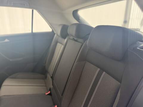 Volkswagen T-Roc 1.6 TDI SE SUV 5dr Diesel Manual Euro 6 (s/s) (115 ps) - U652