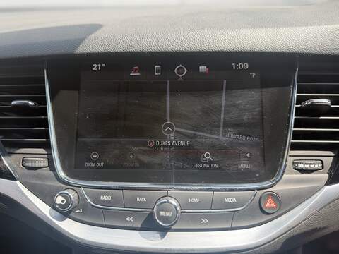 Vauxhall Astra 1.4i Turbo Elite Nav Hatchback 5dr Petrol Manual Euro 6 (150 ps) - U655