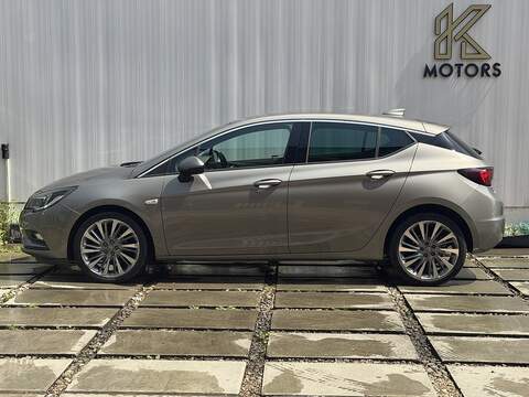 Vauxhall Astra 1.4i Turbo Elite Nav Hatchback 5dr Petrol Manual Euro 6 (150 ps) - U655