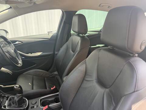 Vauxhall Astra 1.4i Turbo Elite Nav Hatchback 5dr Petrol Manual Euro 6 (150 ps) - U655