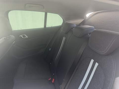 BMW 1 Series 1.5 118i Sport (LCP) Hatchback 5dr Petrol DCT Euro 6 (s/s) (136 ps) - U657