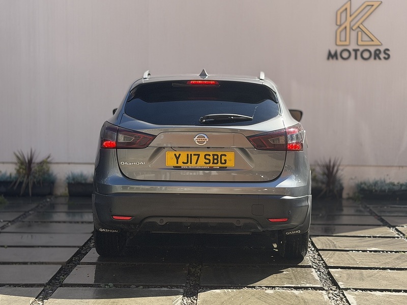 Nissan Qashqai 1.2 DIG-T N-Vision SUV 5dr Petrol Manual 2WD Euro 6 (s/s) (115 ps) - U658