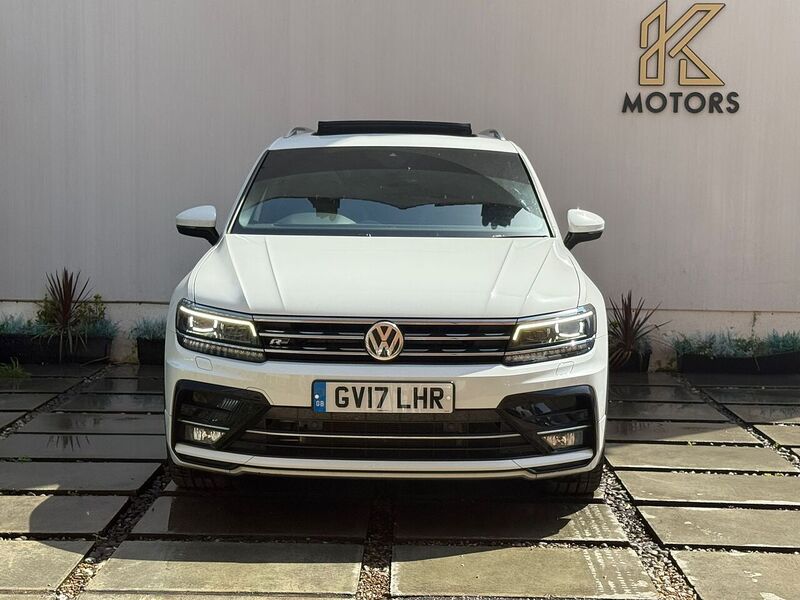 Volkswagen Tiguan 2.0 TDI BlueMotion Tech R-Line SUV 5dr Diesel DSG 4Motion Euro 6 (s/s) (150 ps) - U659
