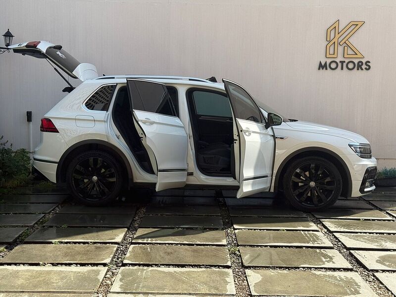 Volkswagen Tiguan 2.0 TDI BlueMotion Tech R-Line SUV 5dr Diesel DSG 4Motion Euro 6 (s/s) (150 ps) - U659