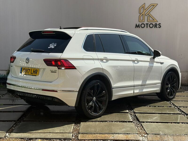 Volkswagen Tiguan 2.0 TDI BlueMotion Tech R-Line SUV 5dr Diesel DSG 4Motion Euro 6 (s/s) (150 ps) - U659