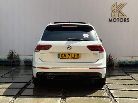Volkswagen Tiguan 2.0 TDI BlueMotion Tech R-Line SUV 5dr Diesel DSG 4Motion Euro 6 (s/s) (150 ps) - U659