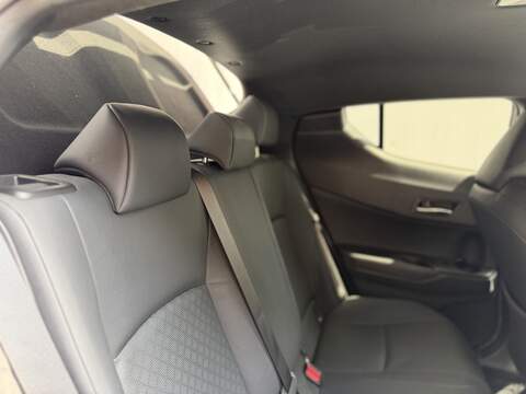 Toyota C-HR 1.8 VVT-h GPF Design SUV 5dr Petrol Hybrid CVT Euro 6 (s/s) (122 ps) - U660