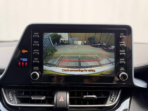 Toyota C-HR 1.8 VVT-h GPF Design SUV 5dr Petrol Hybrid CVT Euro 6 (s/s) (122 ps) - U660