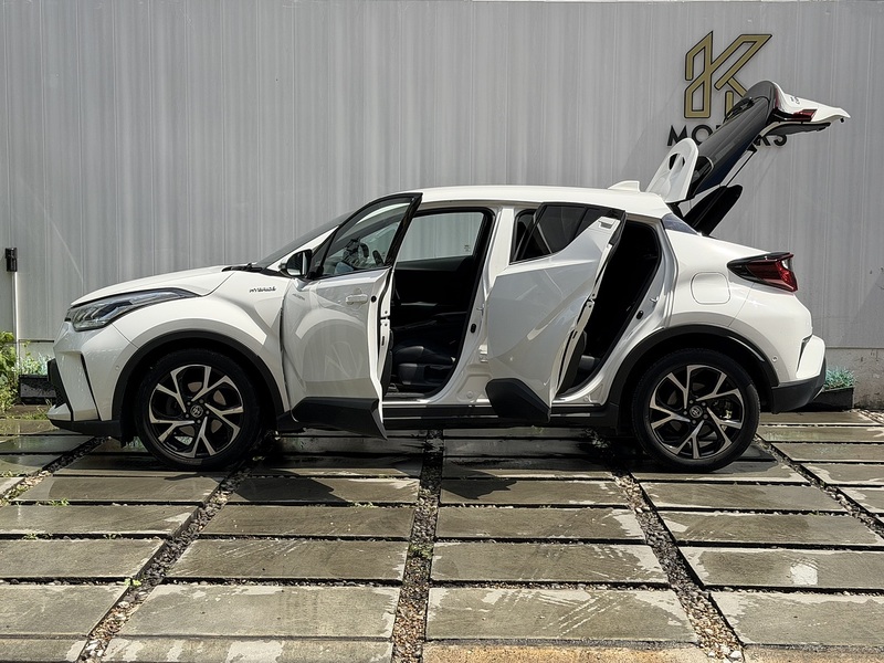 Toyota C-HR 1.8 VVT-h GPF Design SUV 5dr Petrol Hybrid CVT Euro 6 (s/s) (122 ps) - U660