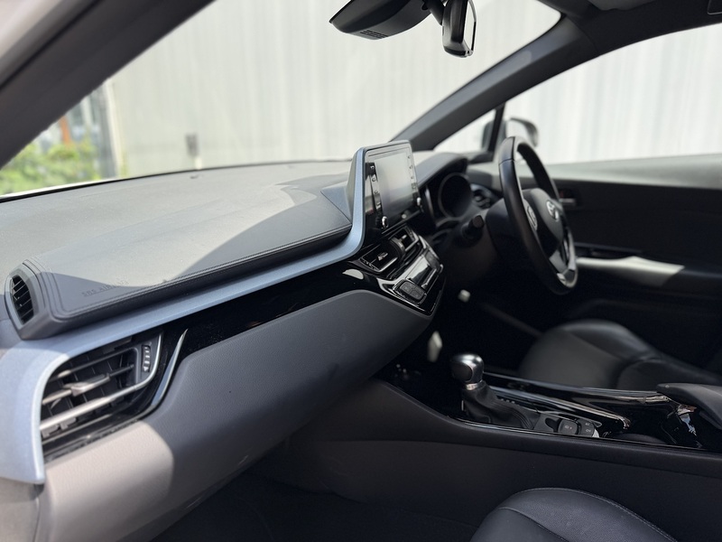Toyota C-HR 1.8 VVT-h GPF Design SUV 5dr Petrol Hybrid CVT Euro 6 (s/s) (122 ps) - U660