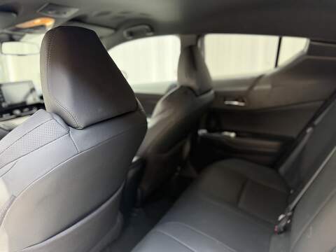 Toyota C-HR 1.8 VVT-h GPF Design SUV 5dr Petrol Hybrid CVT Euro 6 (s/s) (122 ps) - U660