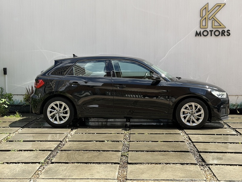 Audi A1 1.0 TFSI 30 Sport Sportback 5dr Petrol Manual Euro 6 (s/s) (116 ps) - U661