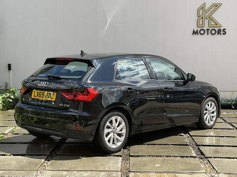 Audi A1 1.0 TFSI 30 Sport Sportback 5dr Petrol Manual Euro 6 (s/s) (116 ps) - U661