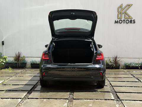 Audi A1 1.0 TFSI 30 Sport Sportback 5dr Petrol Manual Euro 6 (s/s) (116 ps) - U661