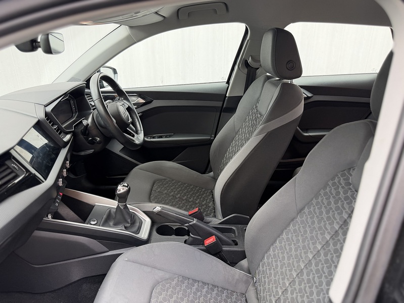 Audi A1 1.0 TFSI 30 Sport Sportback 5dr Petrol Manual Euro 6 (s/s) (116 ps) - U661