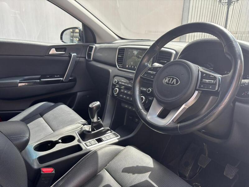 Kia Sportage 1.6 T-GDi 4 SUV 5dr Petrol Manual Euro 6 (s/s) (174 bhp) - U662