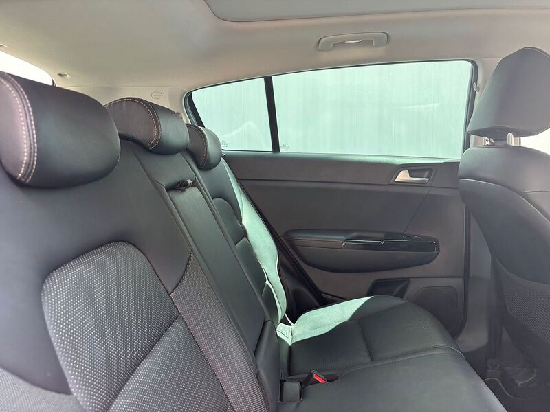 Kia Sportage 1.6 T-GDi 4 SUV 5dr Petrol Manual Euro 6 (s/s) (174 bhp) - U662