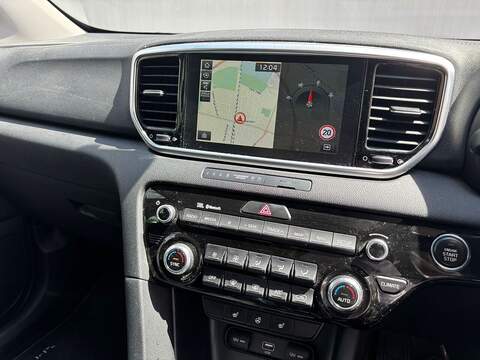 Kia Sportage 1.6 T-GDi 4 SUV 5dr Petrol Manual Euro 6 (s/s) (174 bhp) - U662
