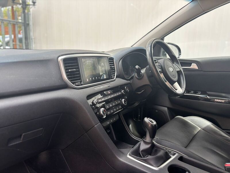 Kia Sportage 1.6 T-GDi 4 SUV 5dr Petrol Manual Euro 6 (s/s) (174 bhp) - U662