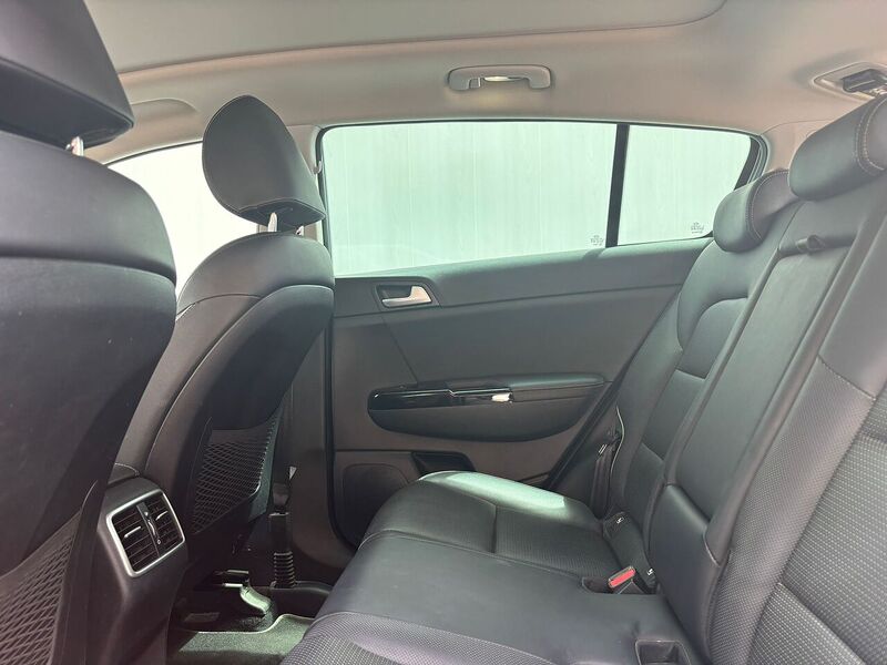Kia Sportage 1.6 T-GDi 4 SUV 5dr Petrol Manual Euro 6 (s/s) (174 bhp) - U662