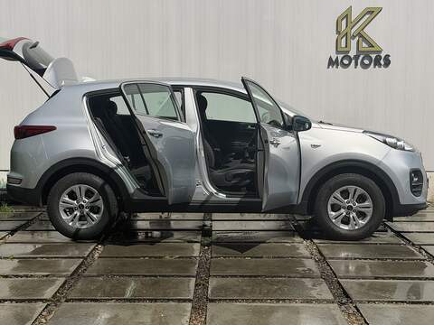 Kia Sportage 1.6 GDi 1 SUV 5dr Petrol Manual Euro 6 (s/s) (130 bhp) - U664