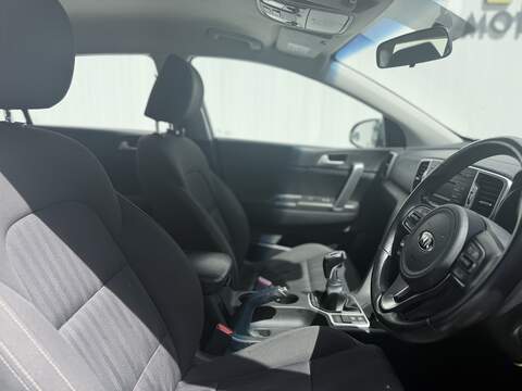 Kia Sportage 1.6 GDi 1 SUV 5dr Petrol Manual Euro 6 (s/s) (130 bhp) - U664