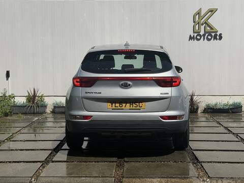 Kia Sportage 1.6 GDi 1 SUV 5dr Petrol Manual Euro 6 (s/s) (130 bhp) - U664