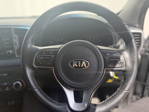 Kia Sportage 1.6 GDi 1 SUV 5dr Petrol Manual Euro 6 (s/s) (130 bhp) - U664