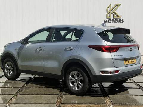 Kia Sportage 1.6 GDi 1 SUV 5dr Petrol Manual Euro 6 (s/s) (130 bhp) - U664