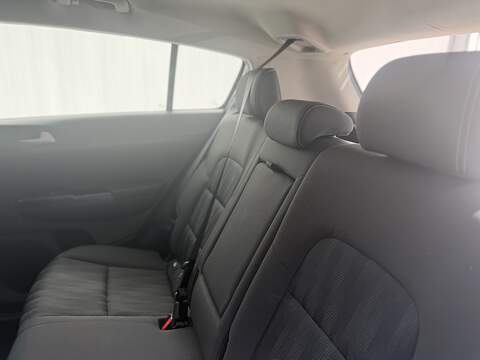 Kia Sportage 1.6 GDi 1 SUV 5dr Petrol Manual Euro 6 (s/s) (130 bhp) - U664