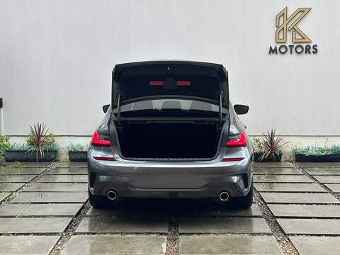 BMW 3 Series 2.0 330i M Sport Saloon 4dr Petrol Auto Euro 6 (s/s) (258 ps) - U666