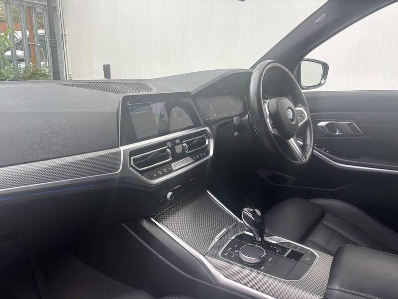 BMW 3 Series 2.0 330i M Sport Saloon 4dr Petrol Auto Euro 6 (s/s) (258 ps) - U666