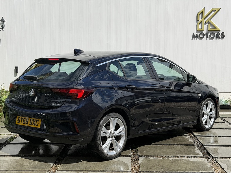 Vauxhall Astra 1.4i Turbo SRi VX Line Nav Hatchback 5dr Petrol Manual Euro 6 (150 ps) - U668